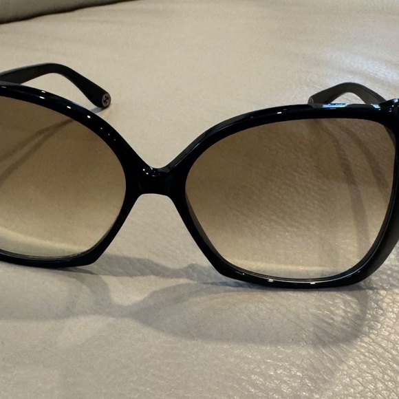 Gucci GG - Picture 2 of 4